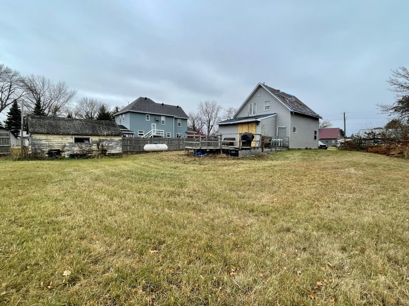 320 Depue St, Holloway, MN 56249