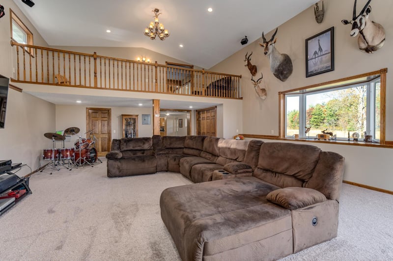 889 50th Ave, Clear Lake, WI 54005