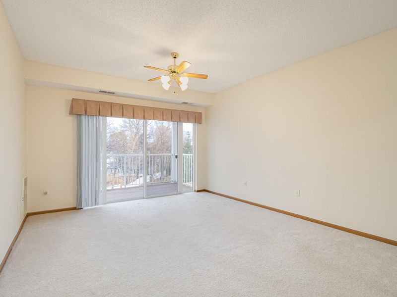 8341 Lyndale Ave S #321, Bloomington, MN 55420