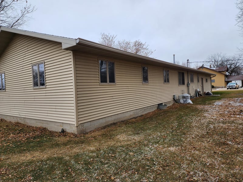 401 E Whited St, Jeffers, MN 56145