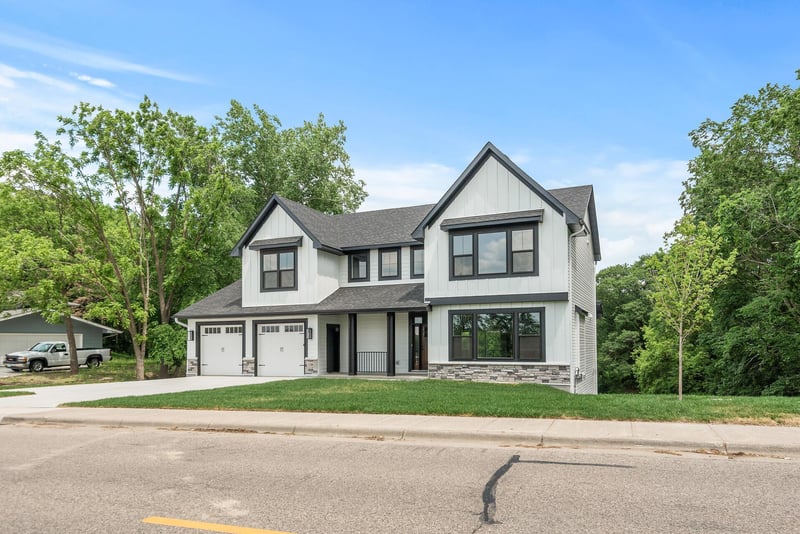 11080 Goose Lake Rd, Champlin, MN 55316