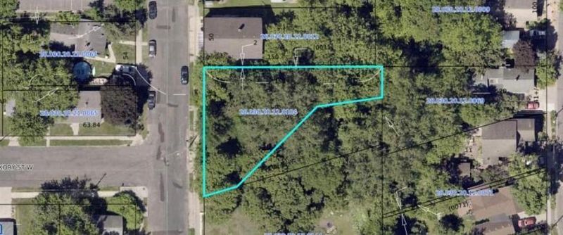 xxx 4th St N, Stillwater, MN 55082