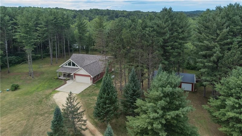 N9241 630th St, Colfax, WI 54730