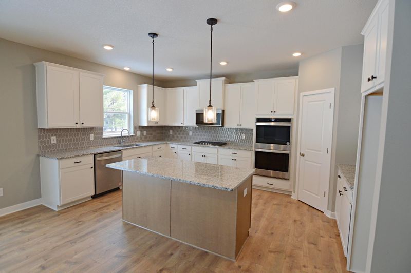 12980 Bauer Dr N, Champlin, MN 55316