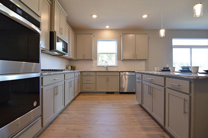 12980 Bauer Dr N, Champlin, MN 55316