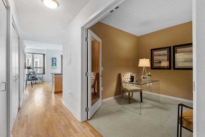 929 Portland Ave #1003, Minneapolis, MN 55404