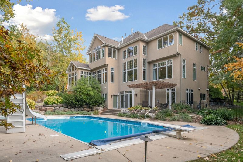 13062 Danube Ln, Rosemount, MN 55068