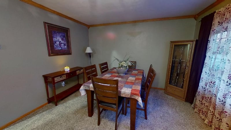 820 1st St, Currie, MN 56123
