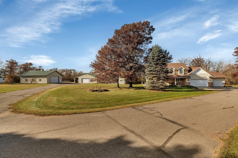 7555 45th Ave NE, Sauk Rapids, MN 56379
