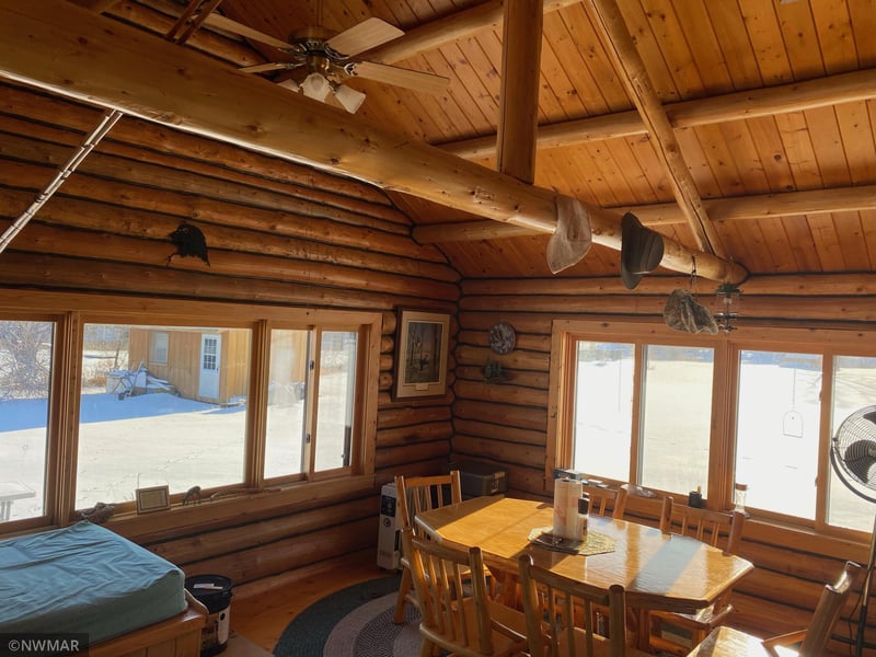 17358 Pine Creek Dr NW, Angle Inlet, MN 56711