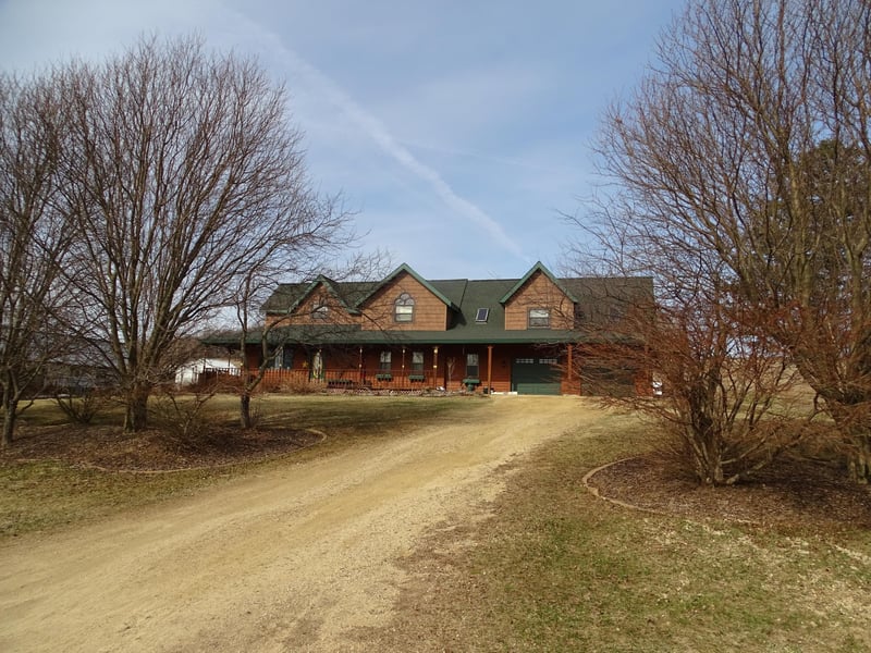 S127 County Road J, Durand, WI 54736
