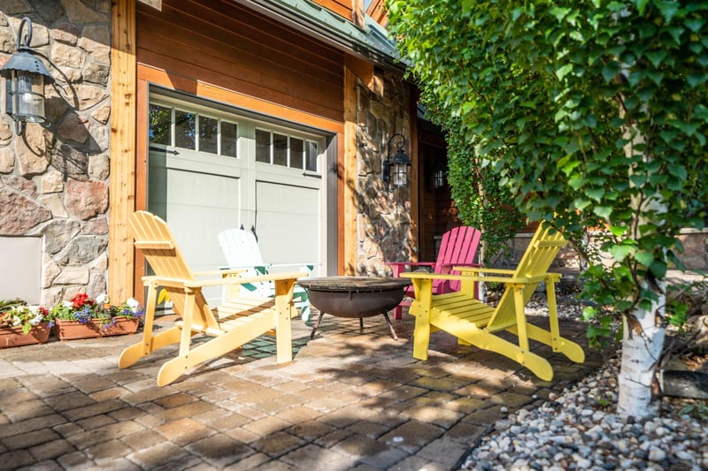 13386 Indian Beach Rd, Spicer, MN 56288