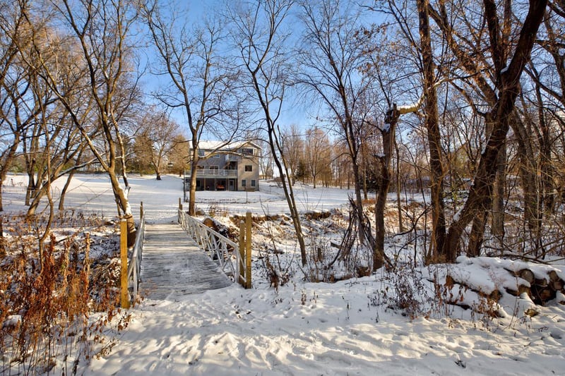 503 Pearl St E, Kasota, MN 56050