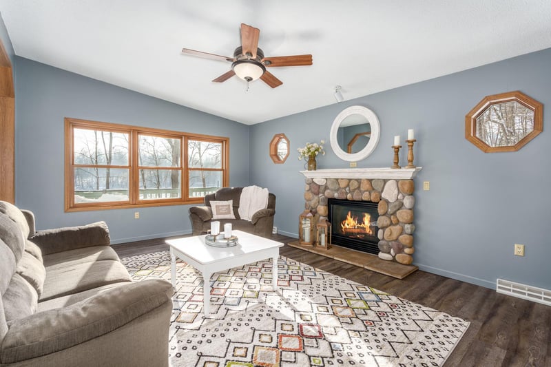 W2417 Summit Rd, Sarona, WI 54870