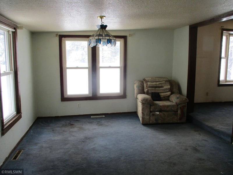 300 N Webster, Kasota, MN 56050