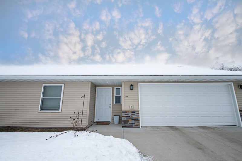 796 Truman Way, Arcadia, WI 54612