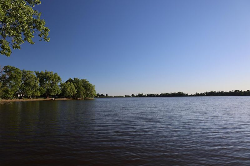 Lot 14 W Clear Lake Dr, Ceylon, MN 56121