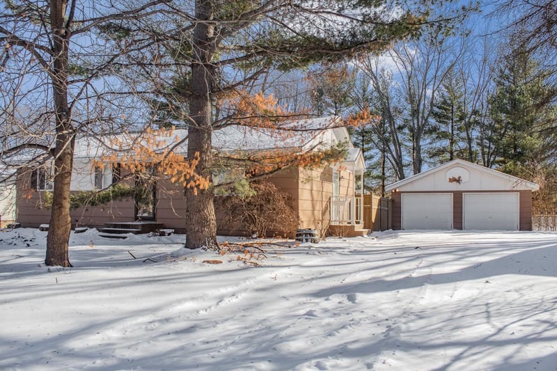 6640 168th St W, Lakeville, MN 55068