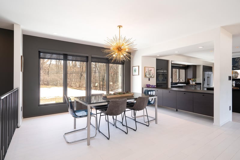 35 Apple Orchard Rd, Dellwood, MN 55110