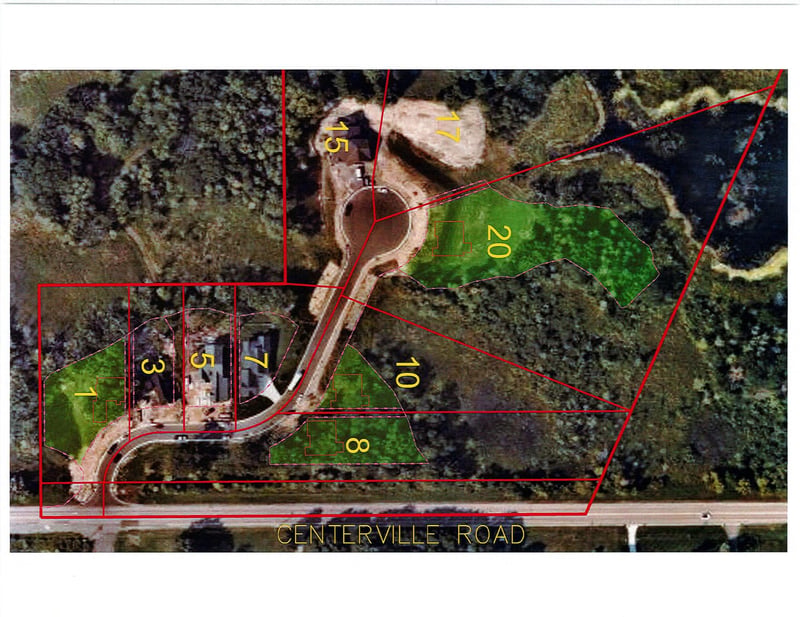 1 Pondview Trl, North Oaks, MN 55127