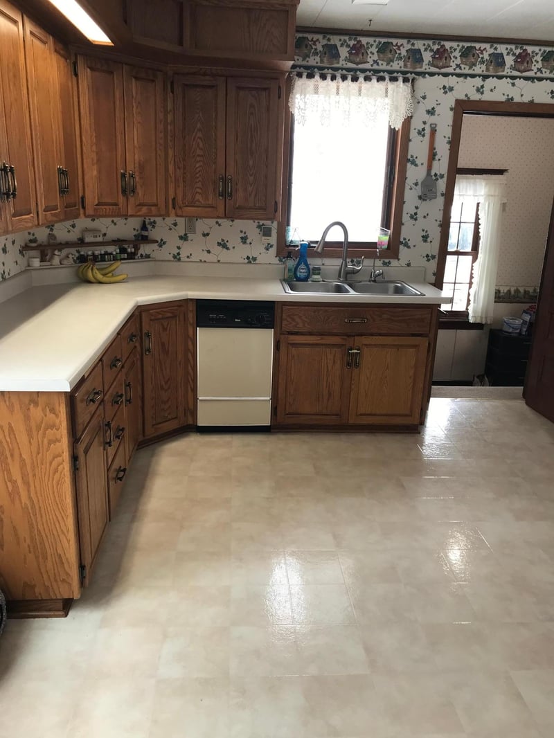 32379 275th St, Westbrook, MN 56183