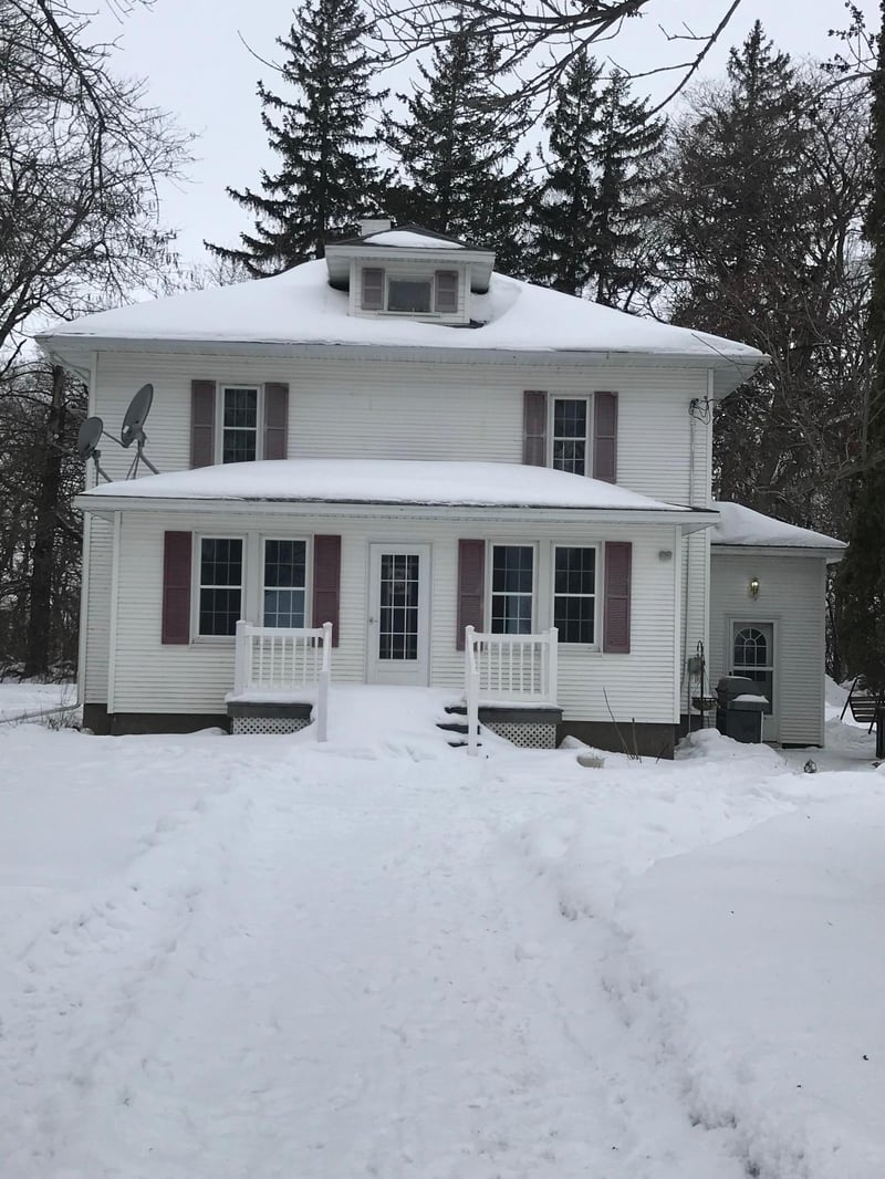 32379 275th St, Westbrook, MN 56183