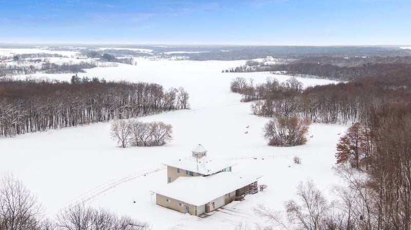 710 Maple Leaf Ct, Osceola, WI 54020