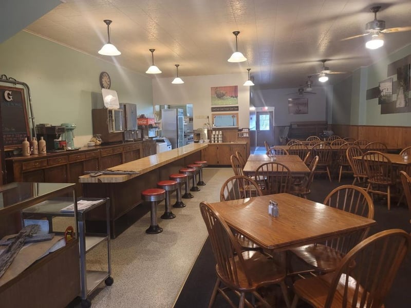 118 Gold St N, Wykoff, MN 55990