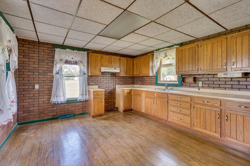 17503 505th Ave, Easton, MN 56025
