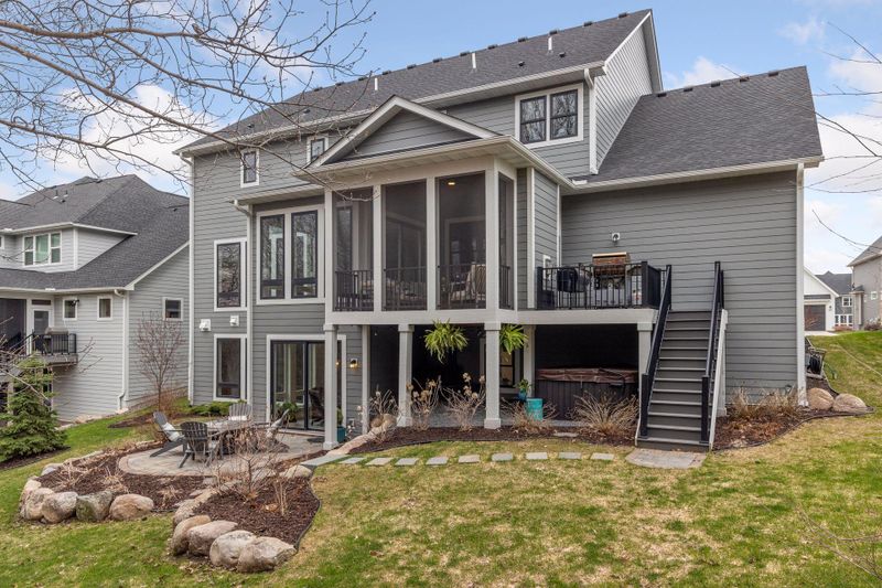 5180 Yellowstone Ln N, Plymouth, MN 55446