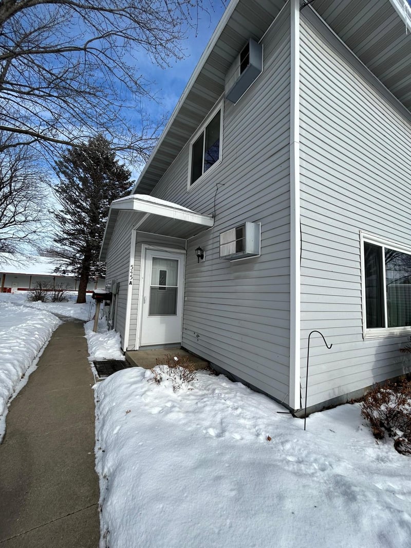 545 1st Ave SW #A, Plainview, MN 55964