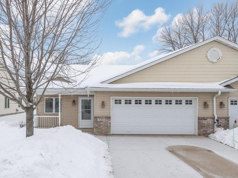 155 Morning Dr, Mayer, MN 55360