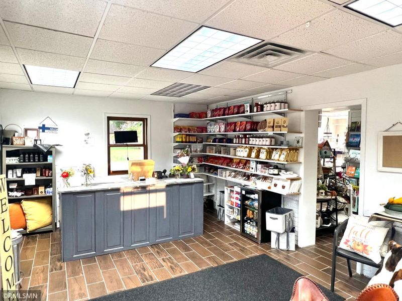 100 Parker Ave W, Dassel, MN 55325
