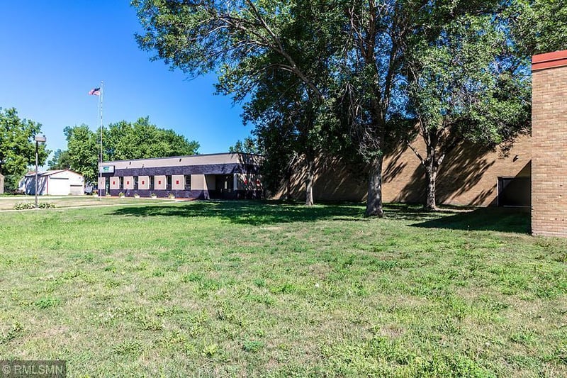 144 North St, Waldorf, MN 56091