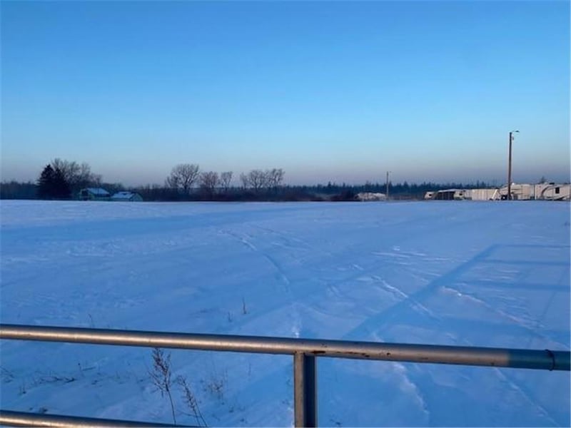 14384 W Freeway Dr, Columbus, MN 55025