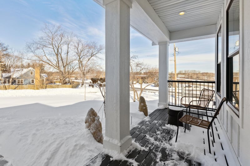 5 Lawn Ter, Golden Valley, MN 55416