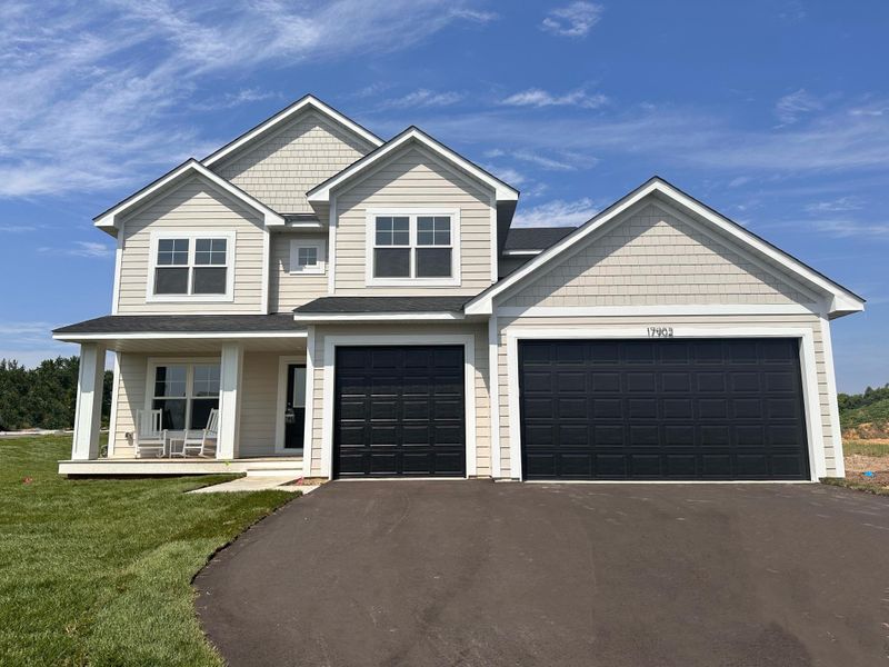 17902 Hidden Creek Trl, Lakeville, MN 55044