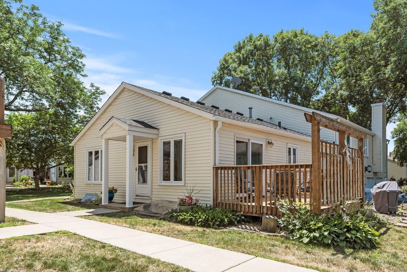 7340 Landau Dr, Bloomington, MN 55438