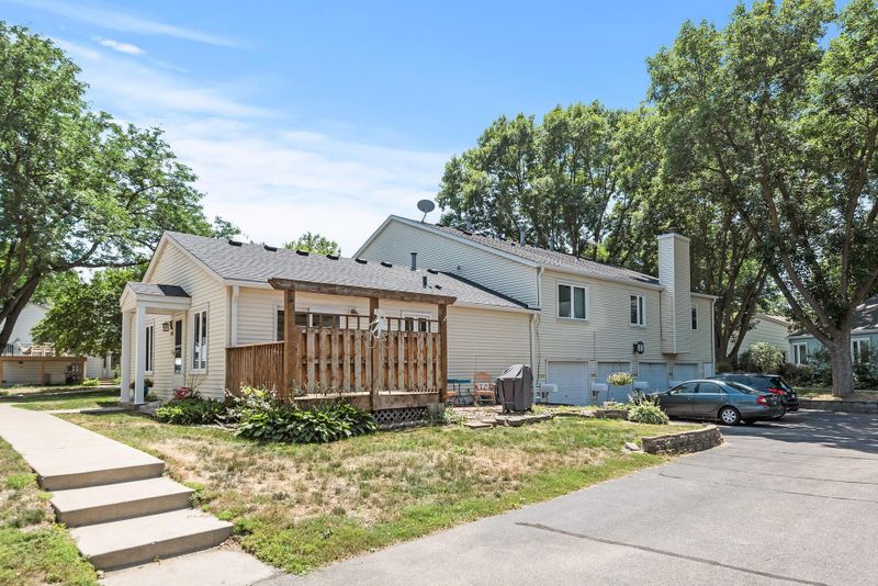 7340 Landau Dr, Bloomington, MN 55438