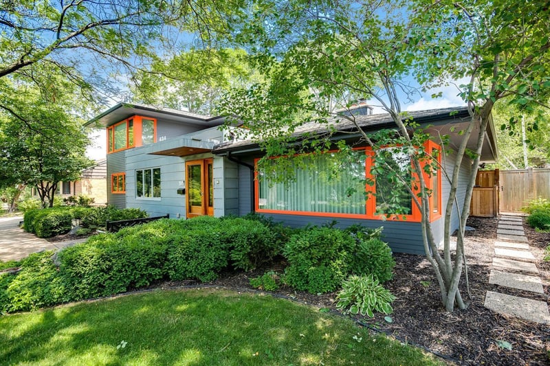 434 Mississippi River Blvd S, Saint Paul, MN 55105