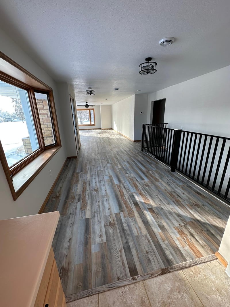 411 Cleveland Ave E, Karlstad, MN 56732