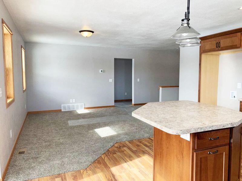512 Jackson Ave E, Fall Creek, WI 54742