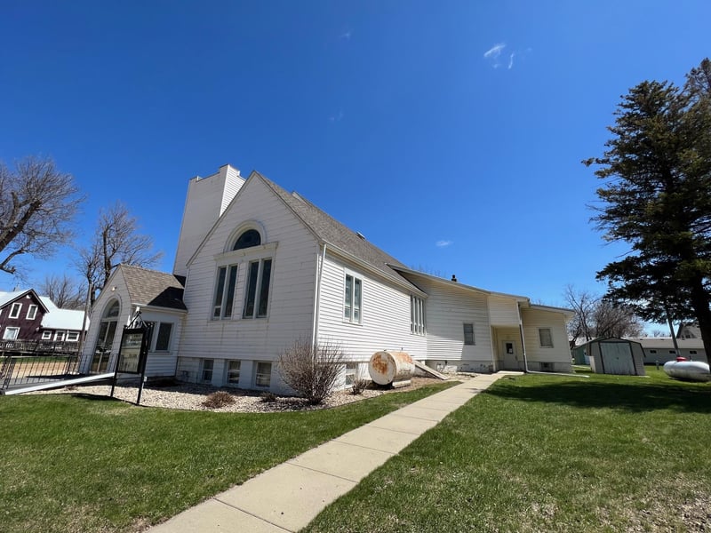 116 N Bishop, Rushmore, MN 56168