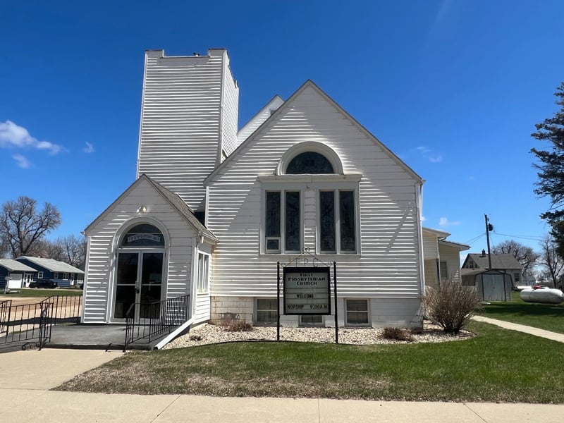 116 N Bishop, Rushmore, MN 56168