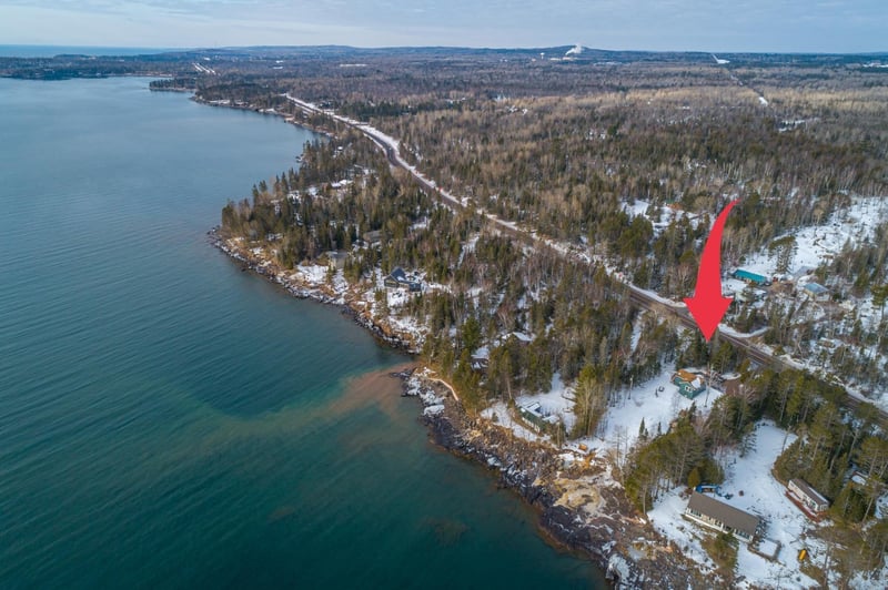 1722 Highway 61, Two Harbors, MN 55616