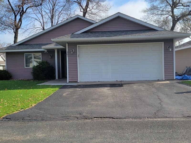 301 Waite Ave S, Saint Cloud, MN 56301