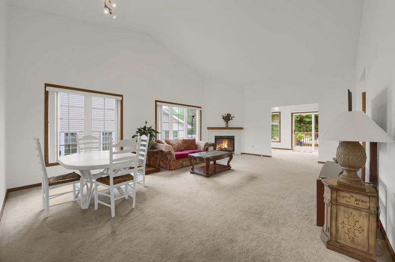 10464 181st Ln NW, Elk River, MN 55330