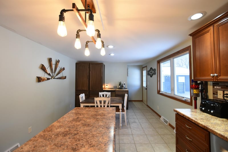 6144 Union Ridge Dr, Hokah, MN 55941