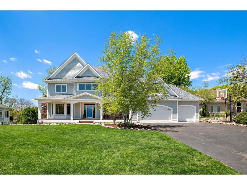600 High Ridge Cir, Mendota Heights, MN 55118