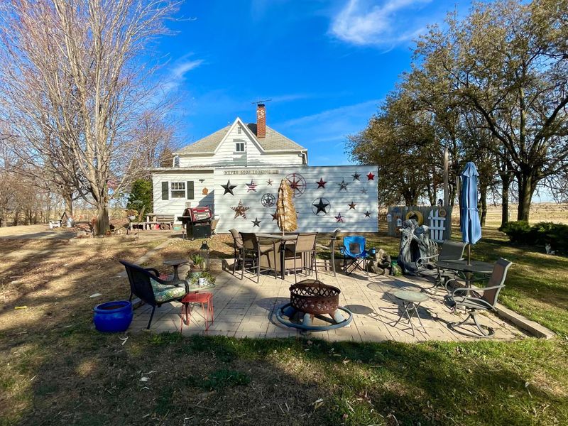 36943 200th St, Springfield, MN 56087